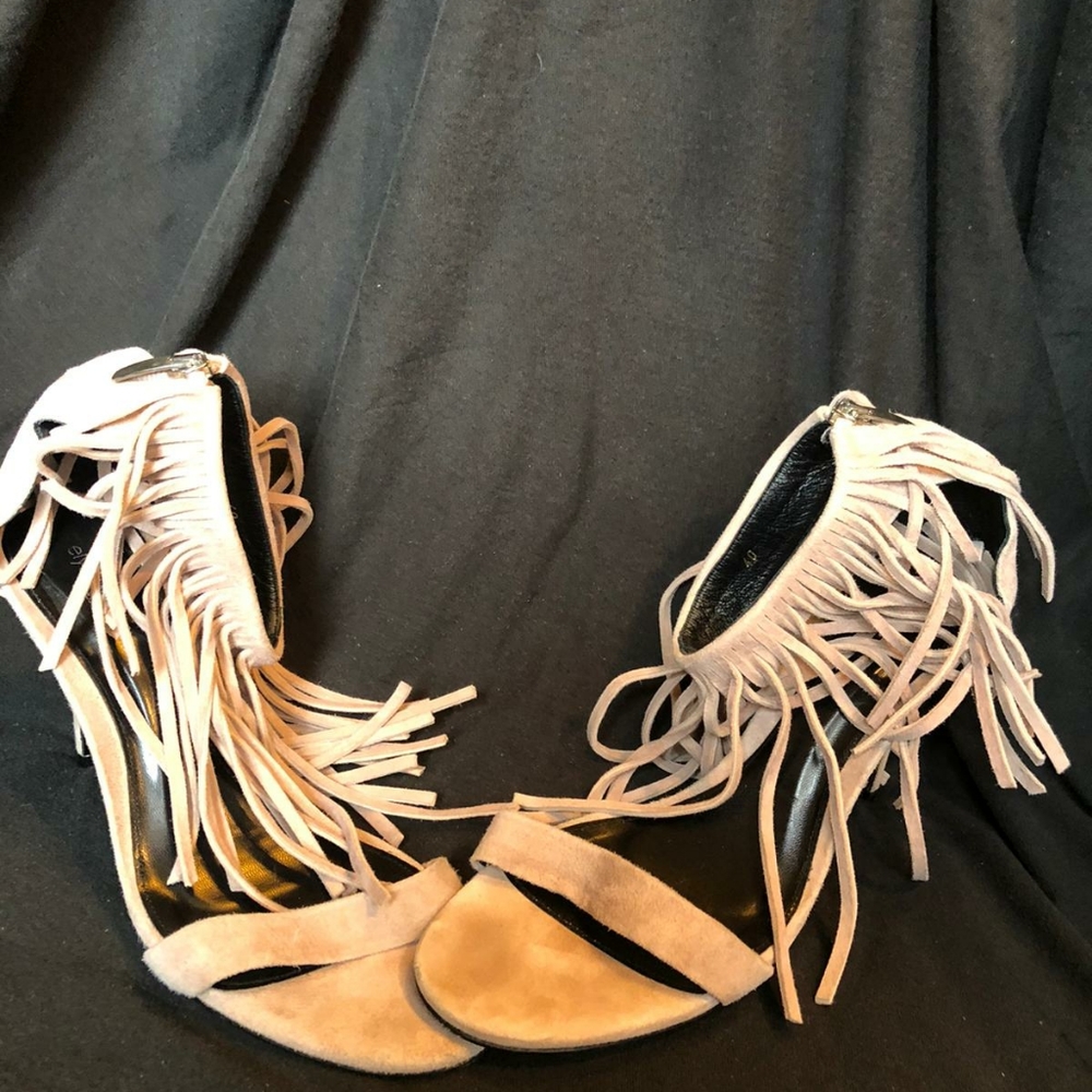 Elyse Walker Suede Fringe Sandals Size: 10 - Picture 4 of 4